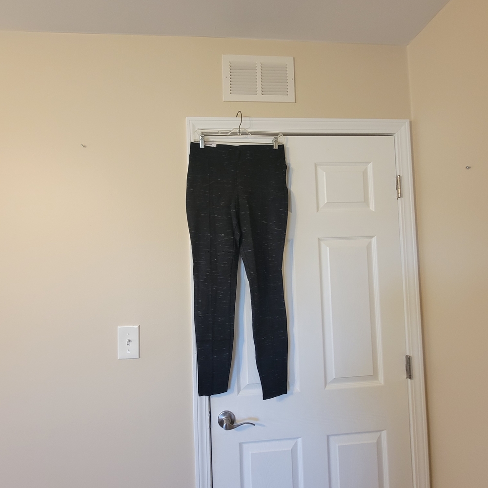 Time and Tru Charcoal Stretch Leggings